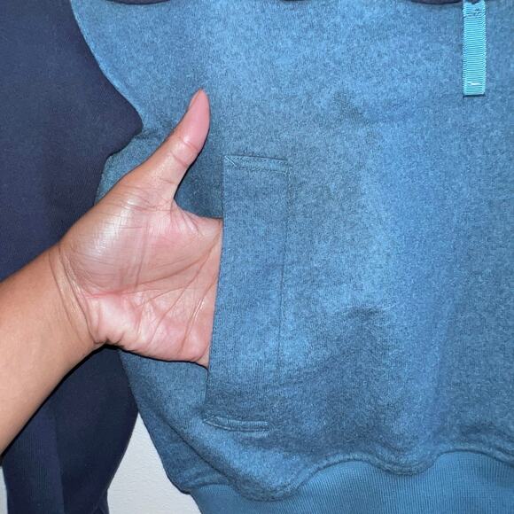 Hoka One One Blue Colorblock Quarter ZIp Wool Blend Hoodie Women's Size SX - Picture 5 of 7